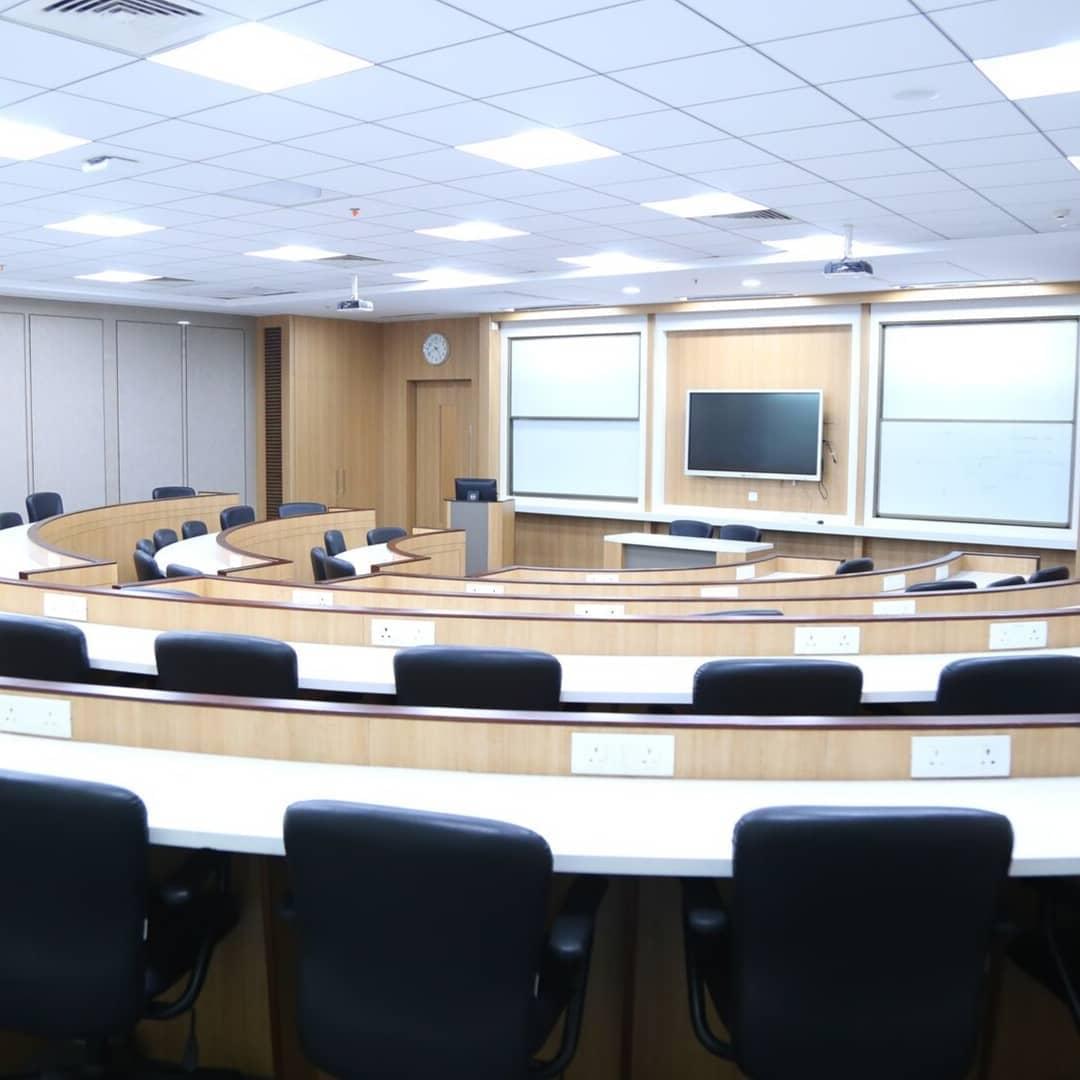 NMIMS Indore Facilities and Academic Building photo 12